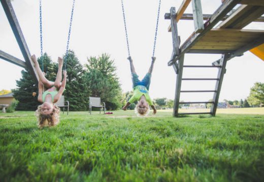 Aménager un espace de jeu pour les enfants dans le jardin